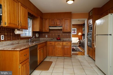 4 Fairway Dr, Princeton Junction, NJ 08550 - photo 4