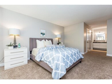 10531 Cedar Lake Rd S unit 404, Hopkins, MN 55305 - photo 6