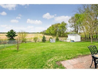 The nice yard overlooks acres of nature.  Great vi
