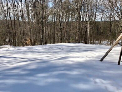 385 Deerfield Rd, Allenstown, NH 03275 - photo 5