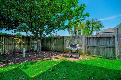4012 Ivywood Dr, Pearland, TX 77584 - photo 5