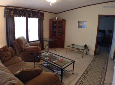 335 Jefferson St, Saratoga Springs, NY 12866 - photo 6