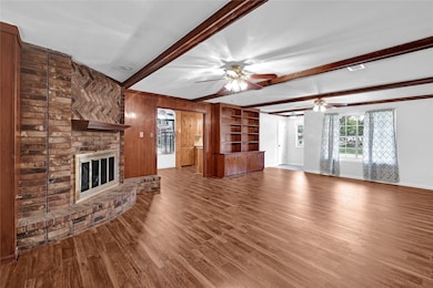 1927 Goode St, Alvin, TX 77511 - photo 5