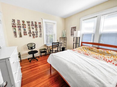 70 Line St unit 2, Somerville, MA 02143 - photo 5