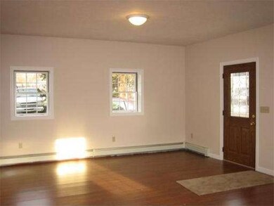 15 Richard St, Taunton, MA 02780 - photo 6