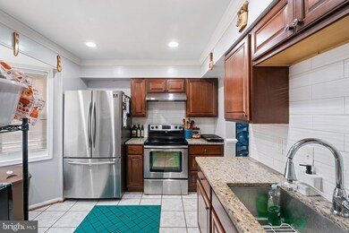 10272 Cub Run Ct, Manassas, VA 20109 - photo 2