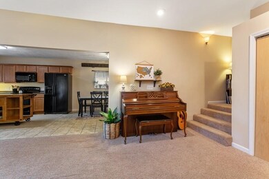 05_1003Regent_10003_FamilyRoom_LowRes