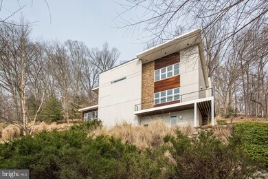 9711 Macarthur Blvd, Bethesda, MD 20817 - photo 4