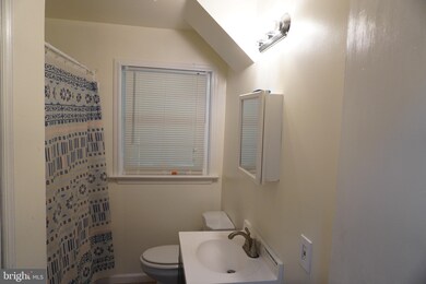 8015 Mclean St, Manassas, VA 20111 - photo 7