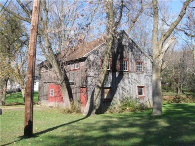 Stable/Barn. Great barn with multiple rooms..even 