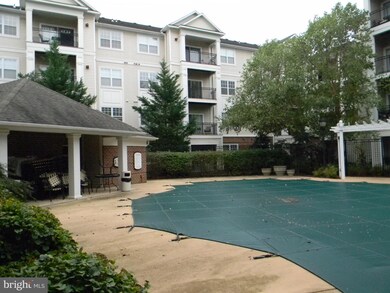 12945 Centre Park Cir unit 101, Herndon, VA 20171 - photo 7