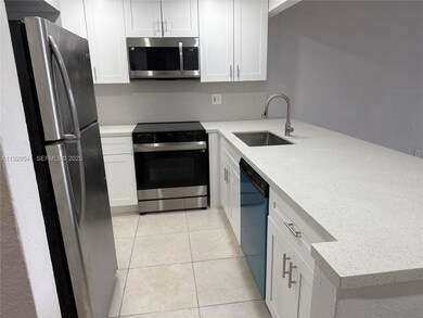 9001 SW 77th Ave unit C709, Miami, FL 33156 - photo 4