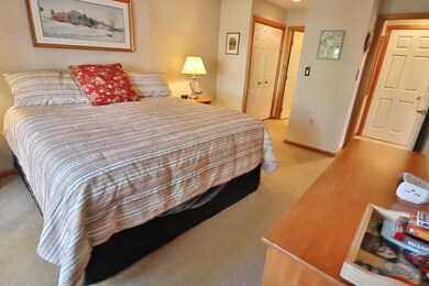 25 Woodsview Ln unit 1, Lincoln, NH 03251 - photo 5