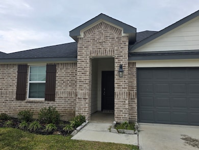 1131 Hughes Crossing Dr, Rosharon, TX 77583 - photo 3