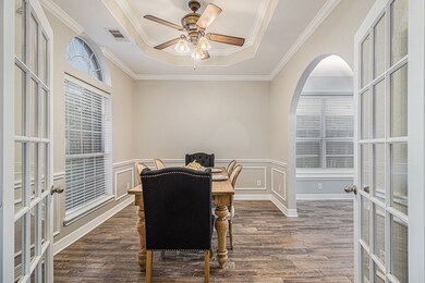 1015 Luke Dr, Alvin, TX 77511 - photo 6