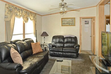 286 Newbury St unit 14, Peabody, MA 01960 - photo 3