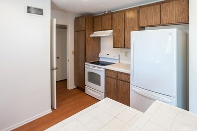 42849 15th St W unit 4, Lancaster, CA 93534 - photo 7