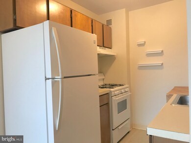 The Monroe House Condos unit 809, Washington, DC 20006 - photo 5