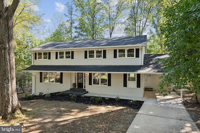 3819 Whitman Rd, Annandale, VA 22003 - photo 2