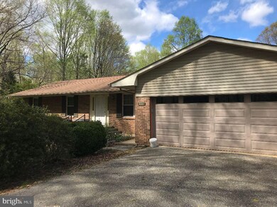 1016 Decesaris Dr, Lothian, MD 20711 - photo 2