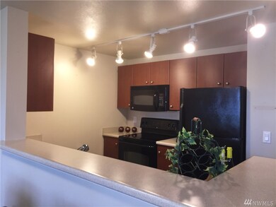 12404 E Gibson Rd unit L304, Everett, WA 98204 - photo 3