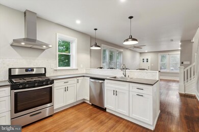 210 10th St, Brookhaven, PA 19015 - photo 5