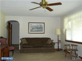 729 Fairmount Rd, Riegelsville, PA 18077 - photo 2