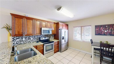 7657 Tamarac Island Cir unit 7657, Tamarac, FL 33321 - photo 5