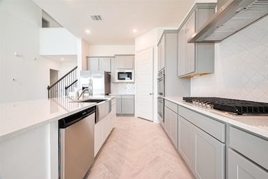 2506 Shallow Lake Ln, Iowa Colony, TX 77583 - photo 6