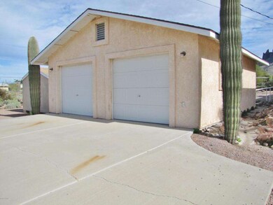 2 Car Detached Garage