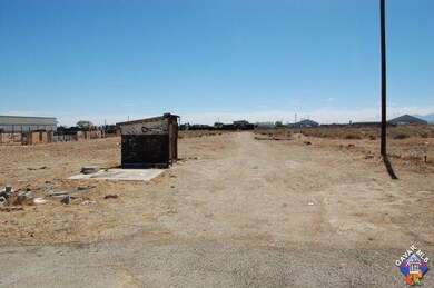 37754 5th St E, Palmdale, CA 93550 - photo 3