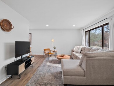 06-4701 Oak Rd NW-MFW Media