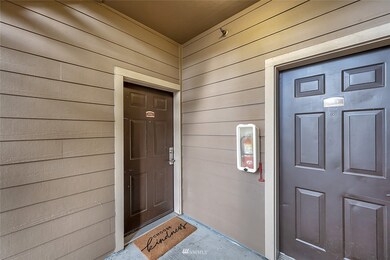 18930 Bothell Everett Hwy unit G-102, Bothell, WA 98012 - photo 2