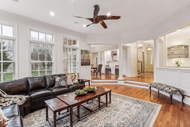 F38-web-or-mls-3537-willow-grove