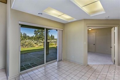 22014 Banff Dr, Bend, OR 97702 - photo 7