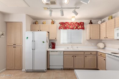 15380 N 100th St unit 1113, Scottsdale, AZ 85260 - photo 5