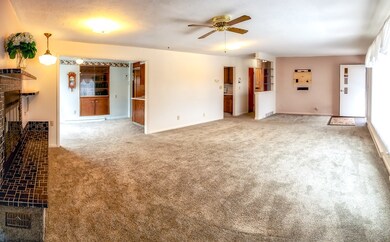 810 S 5th St, Basin, WY 82410 - photo 4