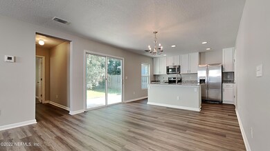 12174 Alexandra Dr, Jacksonville, FL 32218 - photo 3