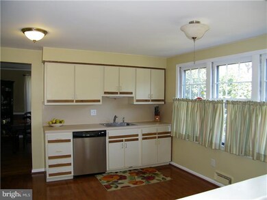 144 Weston Dr, Cherry Hill, NJ 08003 - photo 7