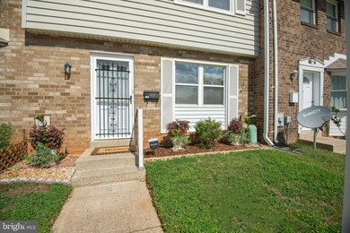 122 Key Pkwy, Frederick, MD 21702 - photo 2
