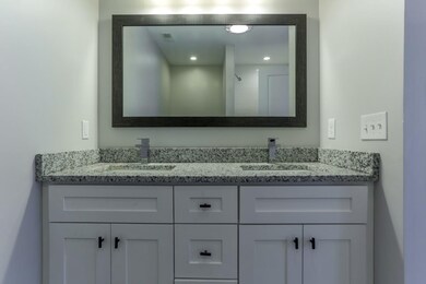 32 Rogers St, Dover, NH 03820 - photo 5