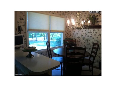 Kitcen Dinette area