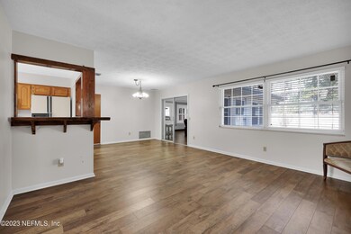 5233 Clarendon Rd, Jacksonville, FL 32205 - photo 7