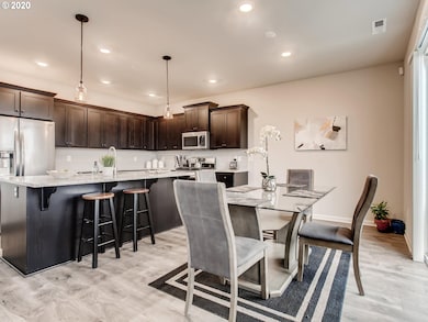 2121 35th Ave, Forest Grove, OR 97116 - photo 3