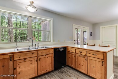 919 Spirit Street-10