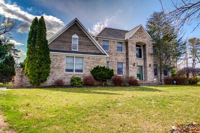 1343ForestGlenCt(Exterior)-2