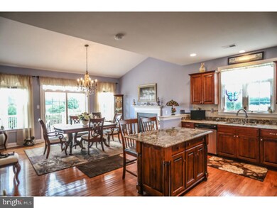 19 Summerlin Dr, Honey Brook, PA 19344 - photo 3