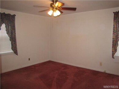 Bedroom Lower Bedroom #1