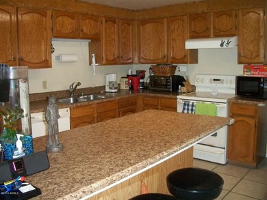kitchen2