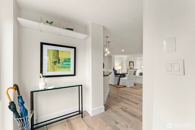 745 Bellevue Ave E unit 401, Seattle, WA 98102 - photo 4